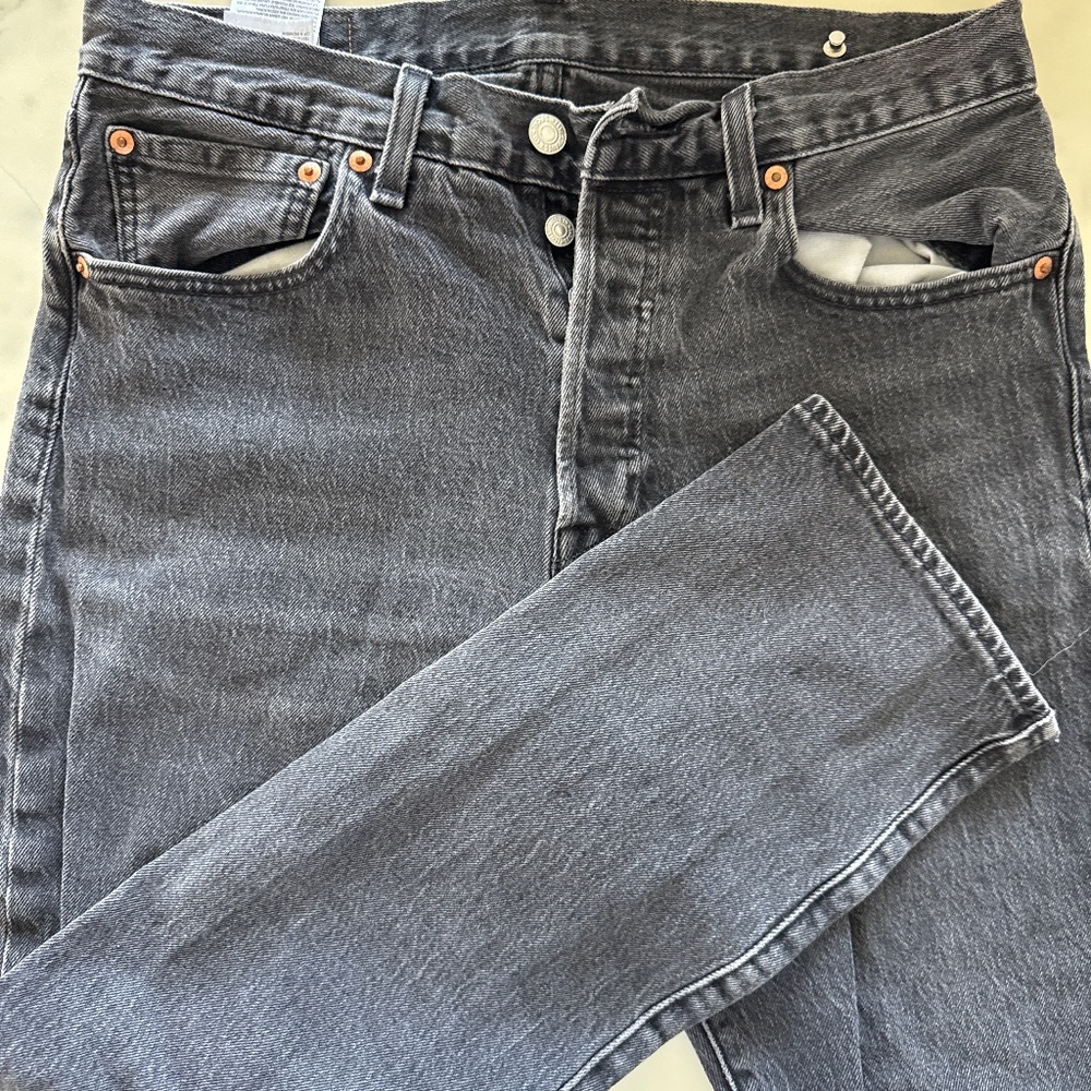 Levi jeans